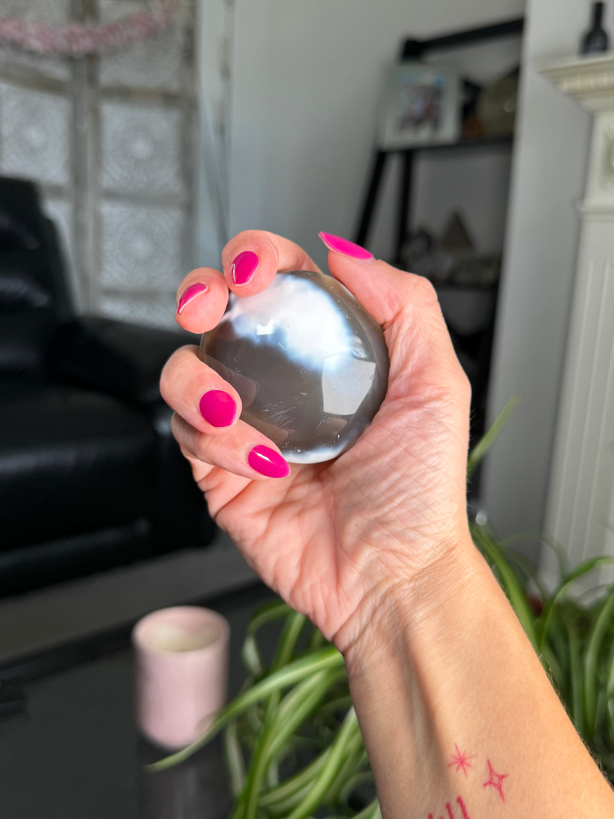 Orca Agate Palm Stone