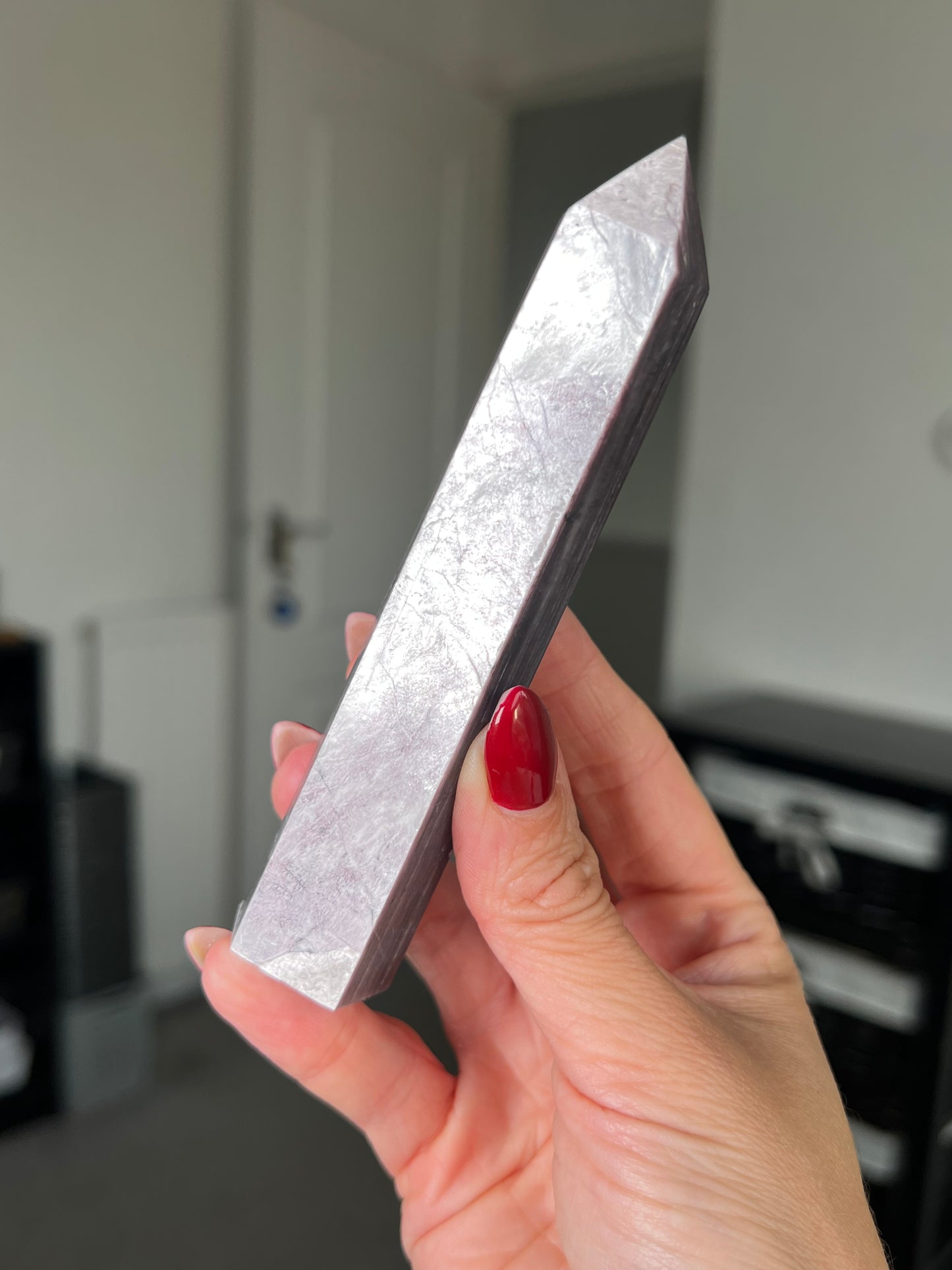 Gem Lepidolite Tower