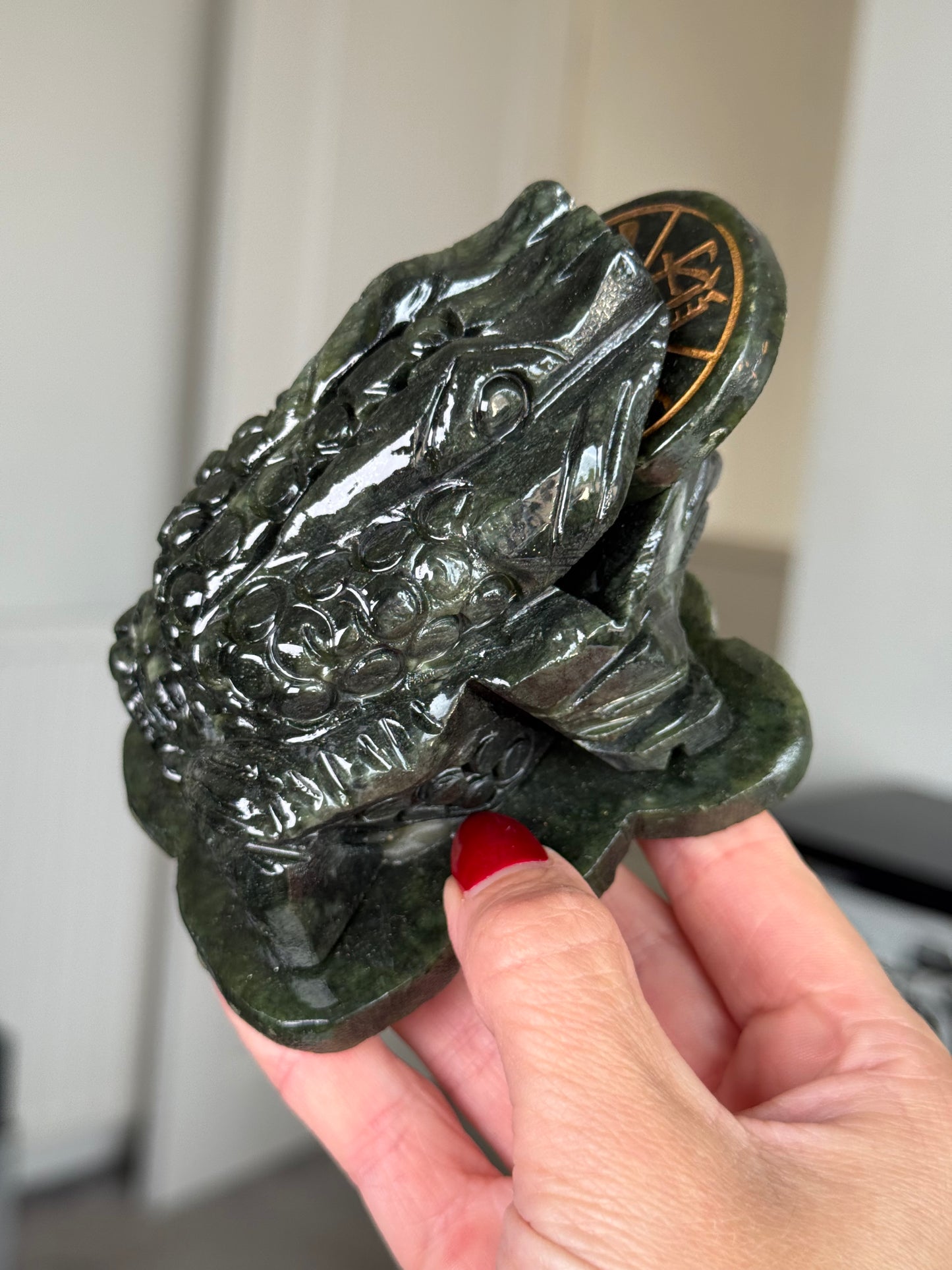 Green Jade Money Frog With Spinning Coin
