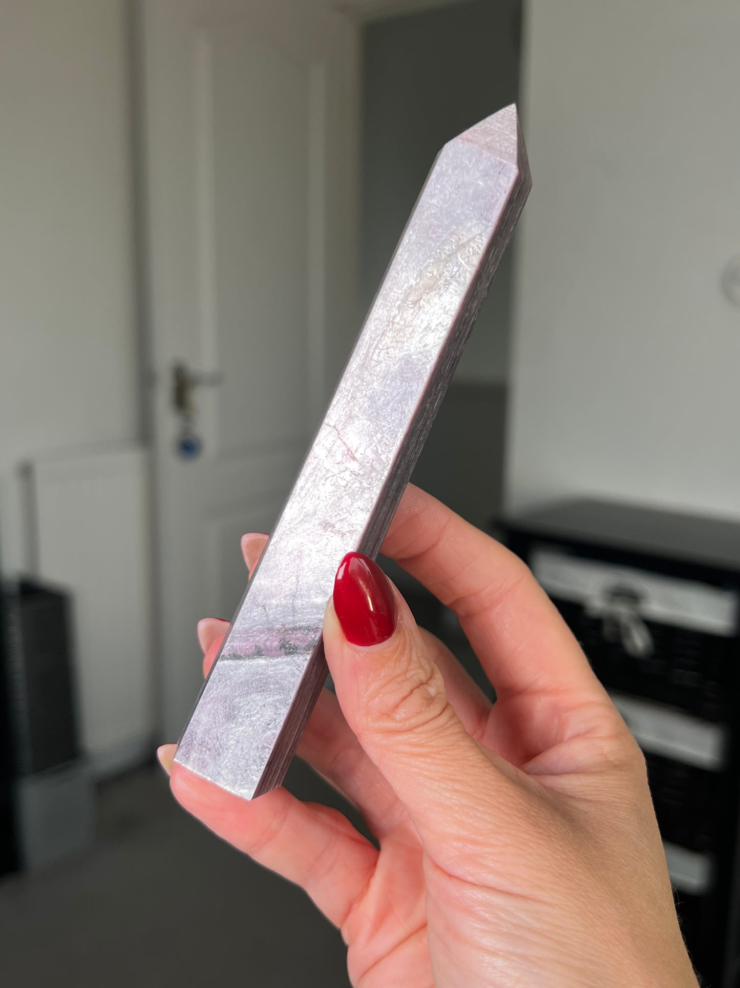Gem Lepidolite Tower