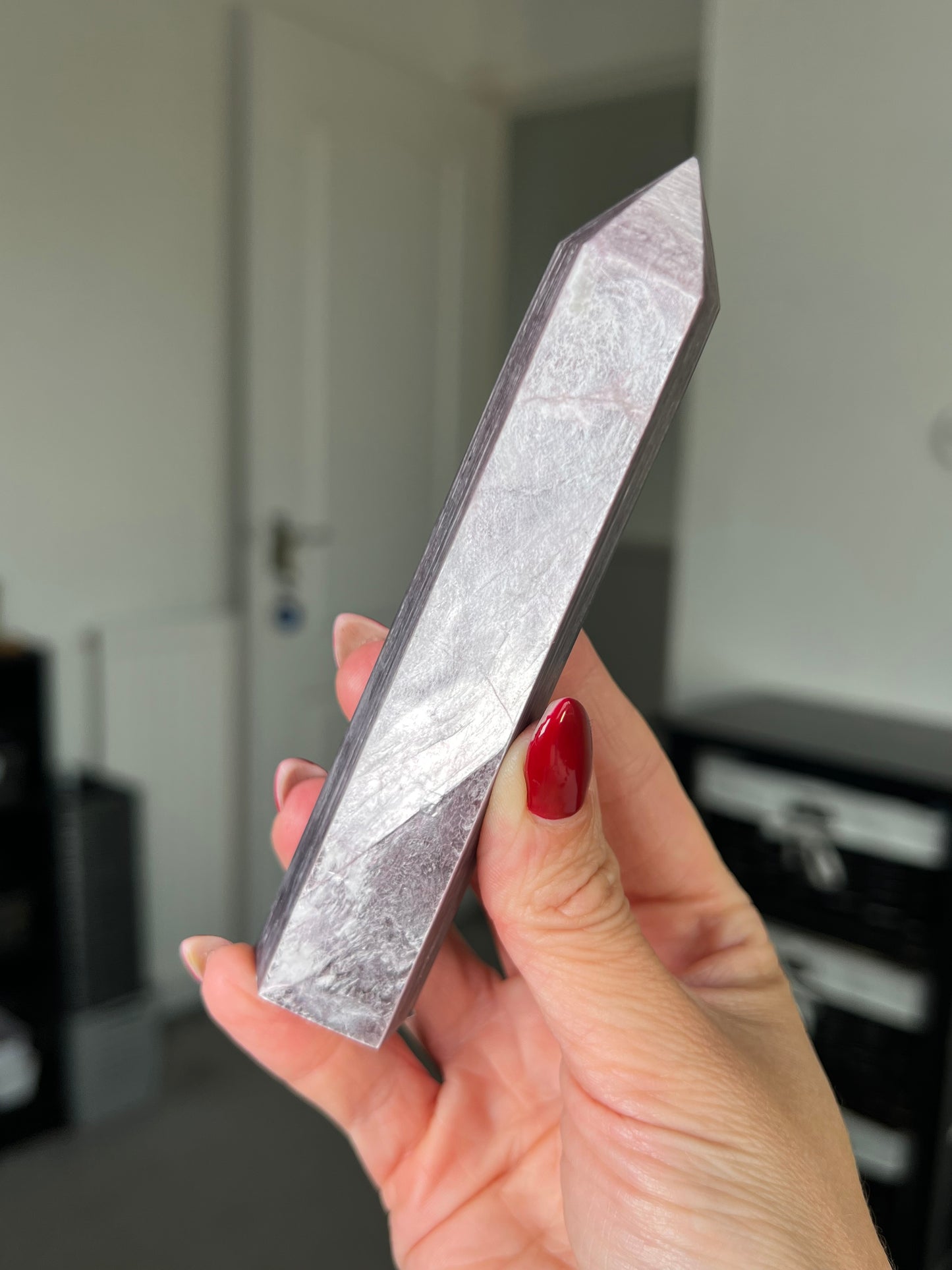Gem Lepidolite Tower