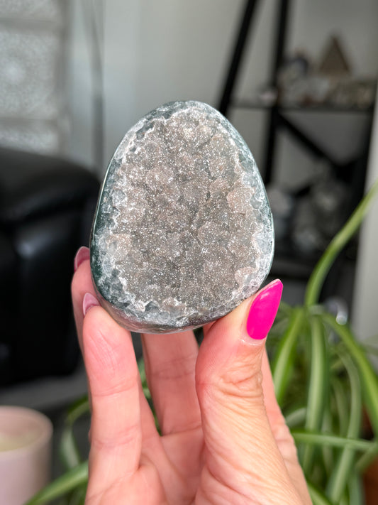 Sugared Amethyst Cut Base