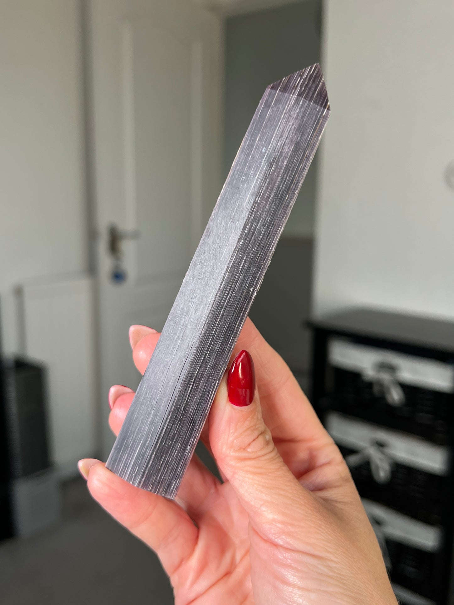 Gem Lepidolite Tower
