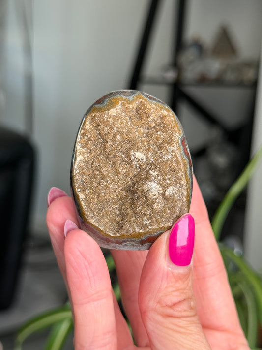 Sugared Amethyst Cut Base