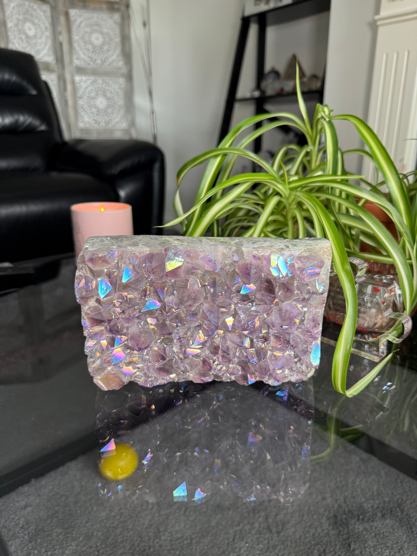 Statement Aura Amethyst Brick