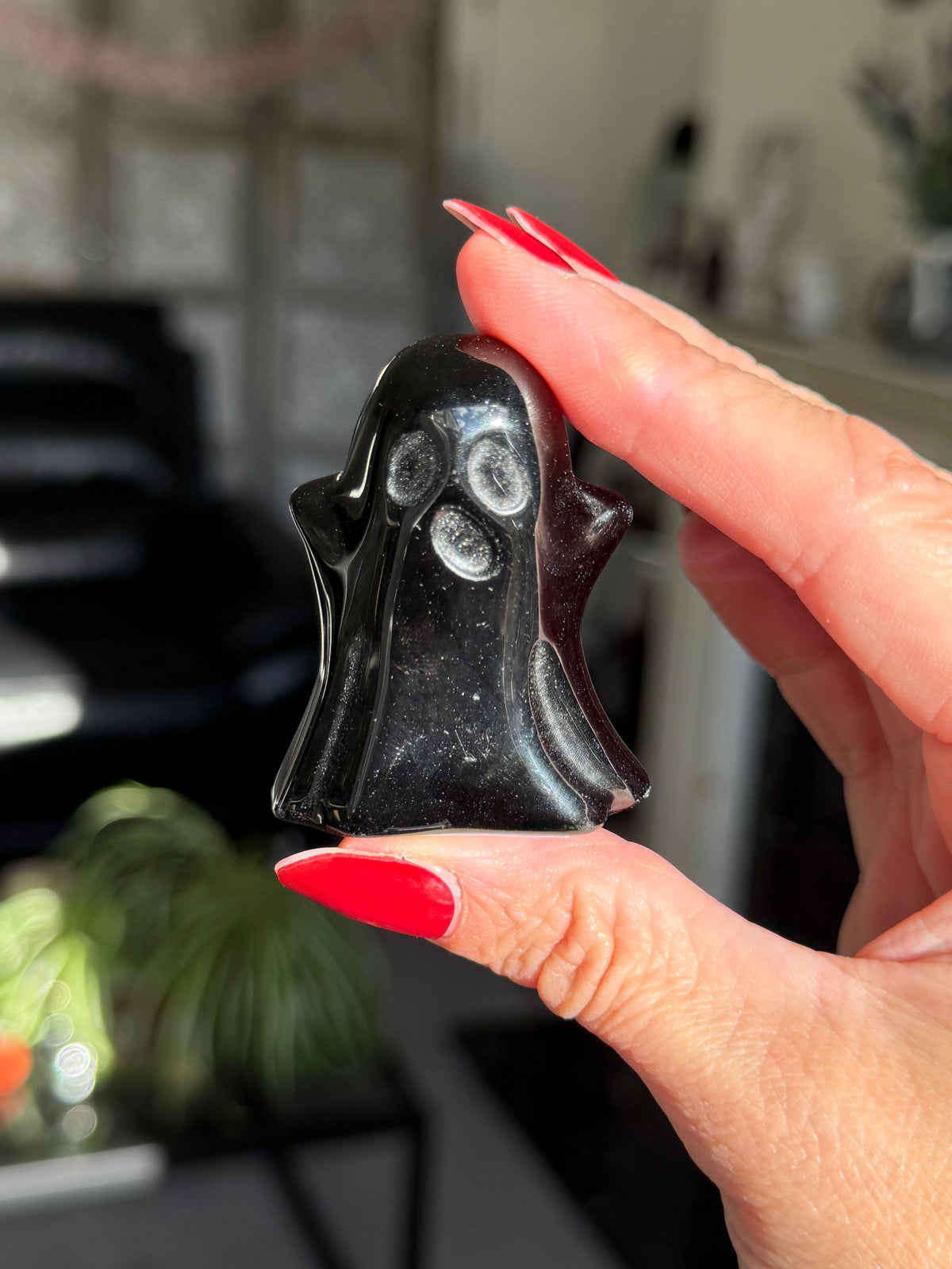 Black Obsidian Ghost
