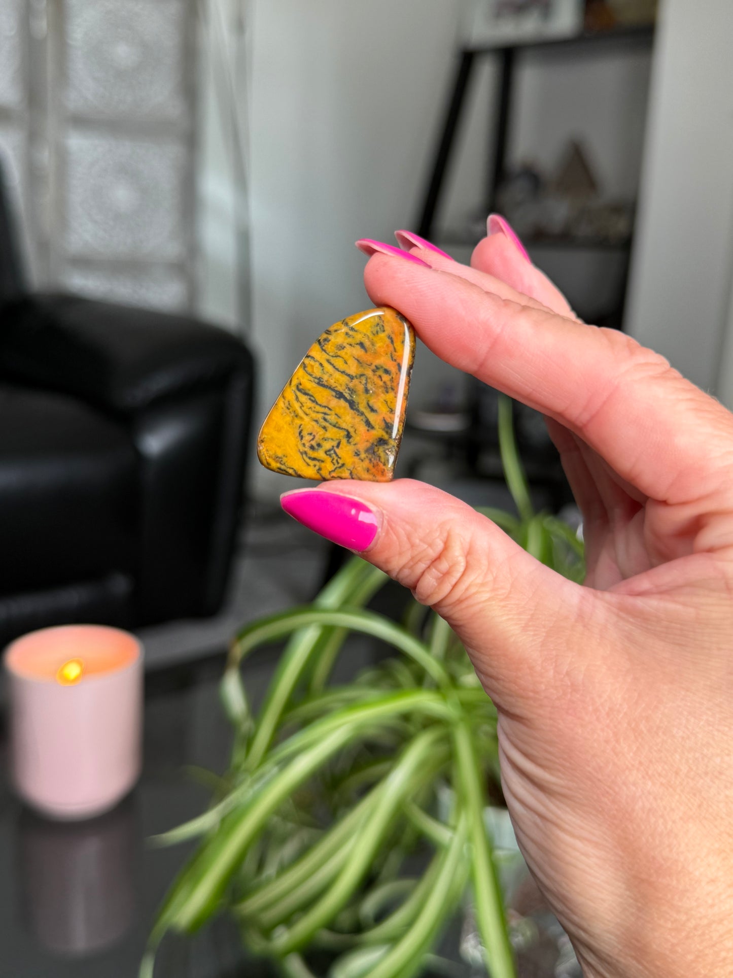 Mexican Tiger Tail Jasper Slices