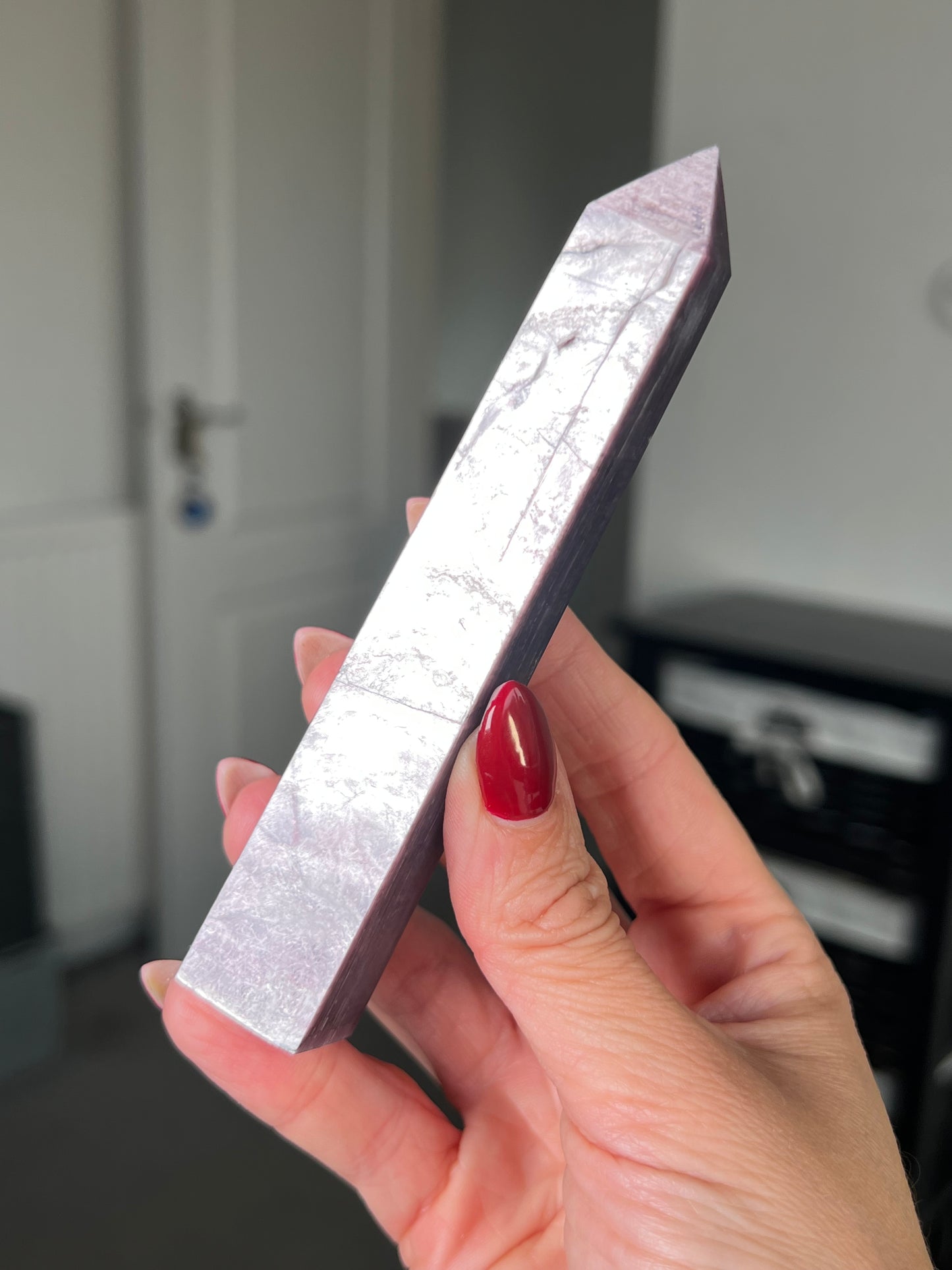 Gem Lepidolite Tower