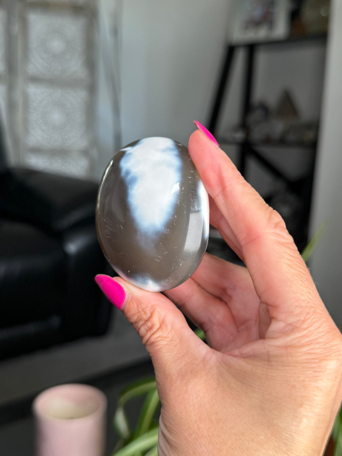 Orca Agate Palm Stone