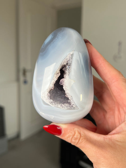 Agate Egg With Stand