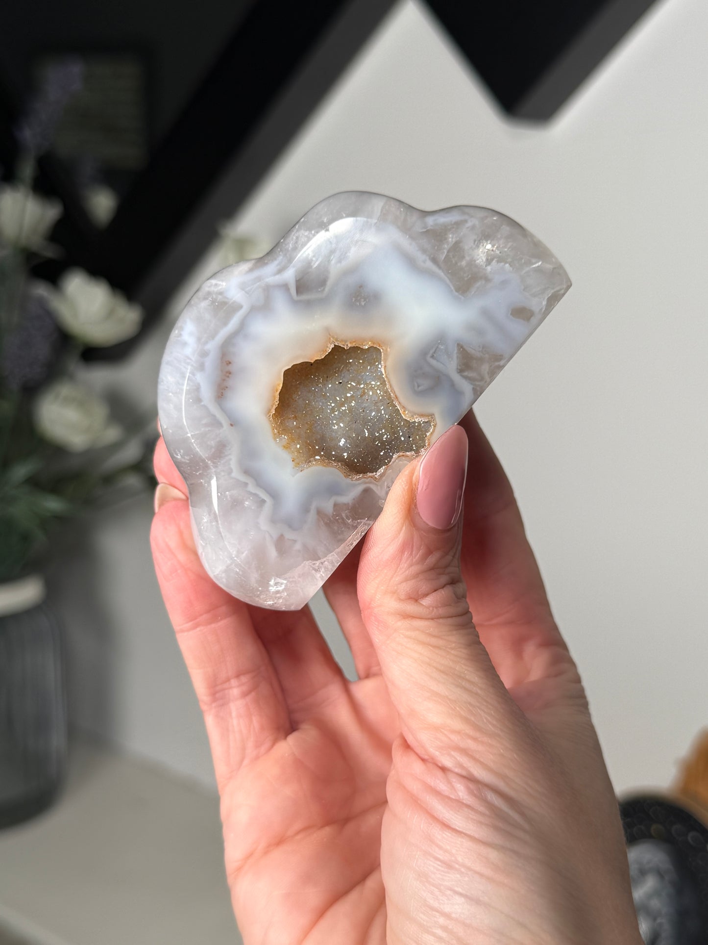 Agate Cloud With Calcite