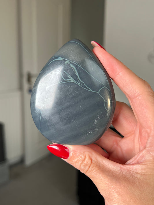 Spiderweb Obsidian Flame