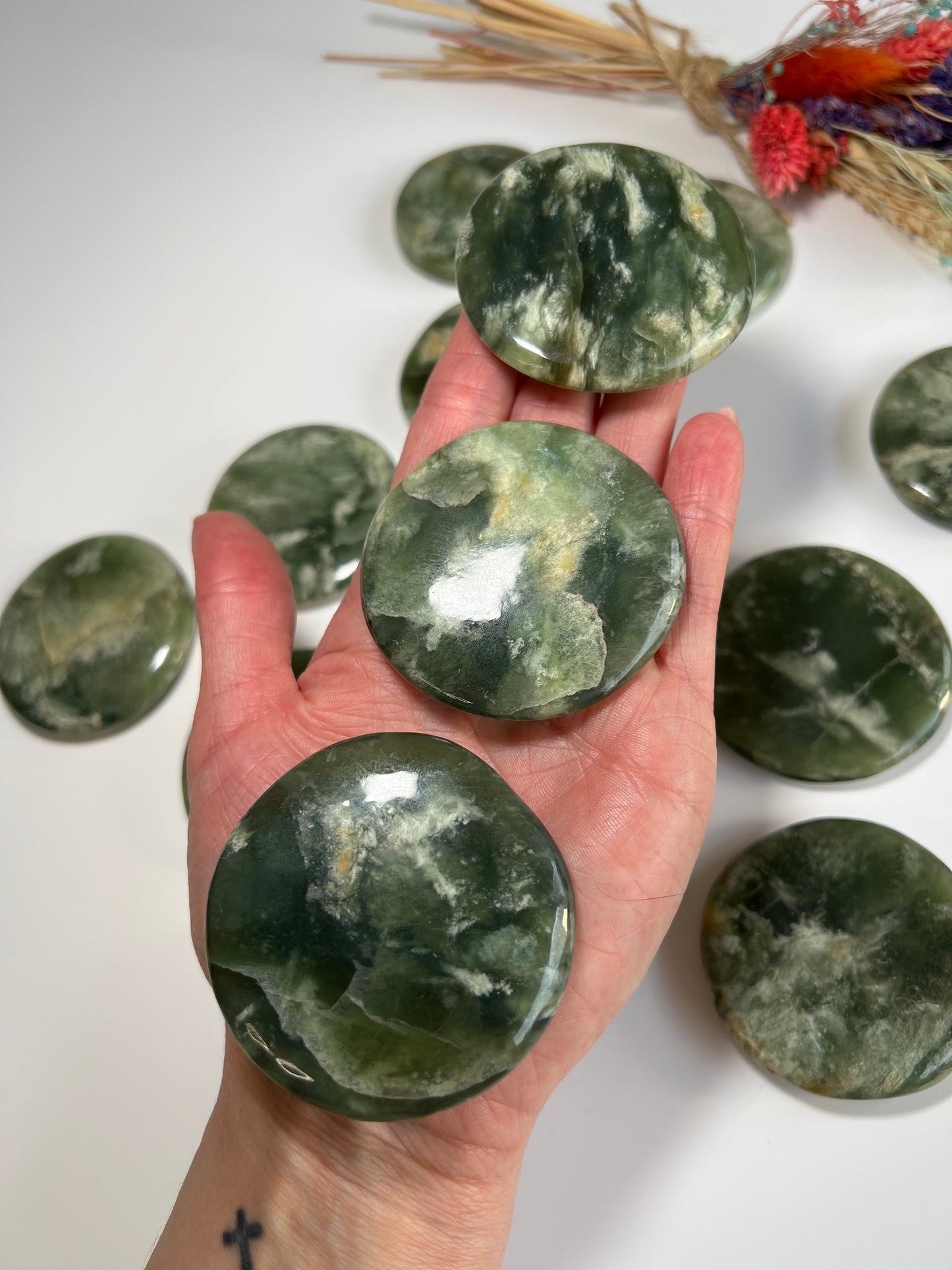 Grape Serpentine Palm Stones