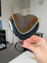 Load image into Gallery viewer, Agate Heart On Black Stand
