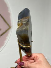 Load image into Gallery viewer, Agate Diamond On Gold Stand
