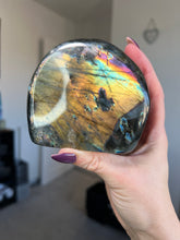 Load image into Gallery viewer, Labradorite Freeform
