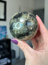 Load image into Gallery viewer, Labradorite Sphere With Stand
