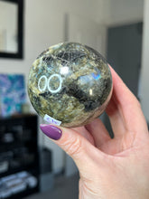 Load image into Gallery viewer, Labradorite Sphere With Stand
