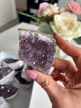 Load image into Gallery viewer, Medium Raw Amethyst Cluster
